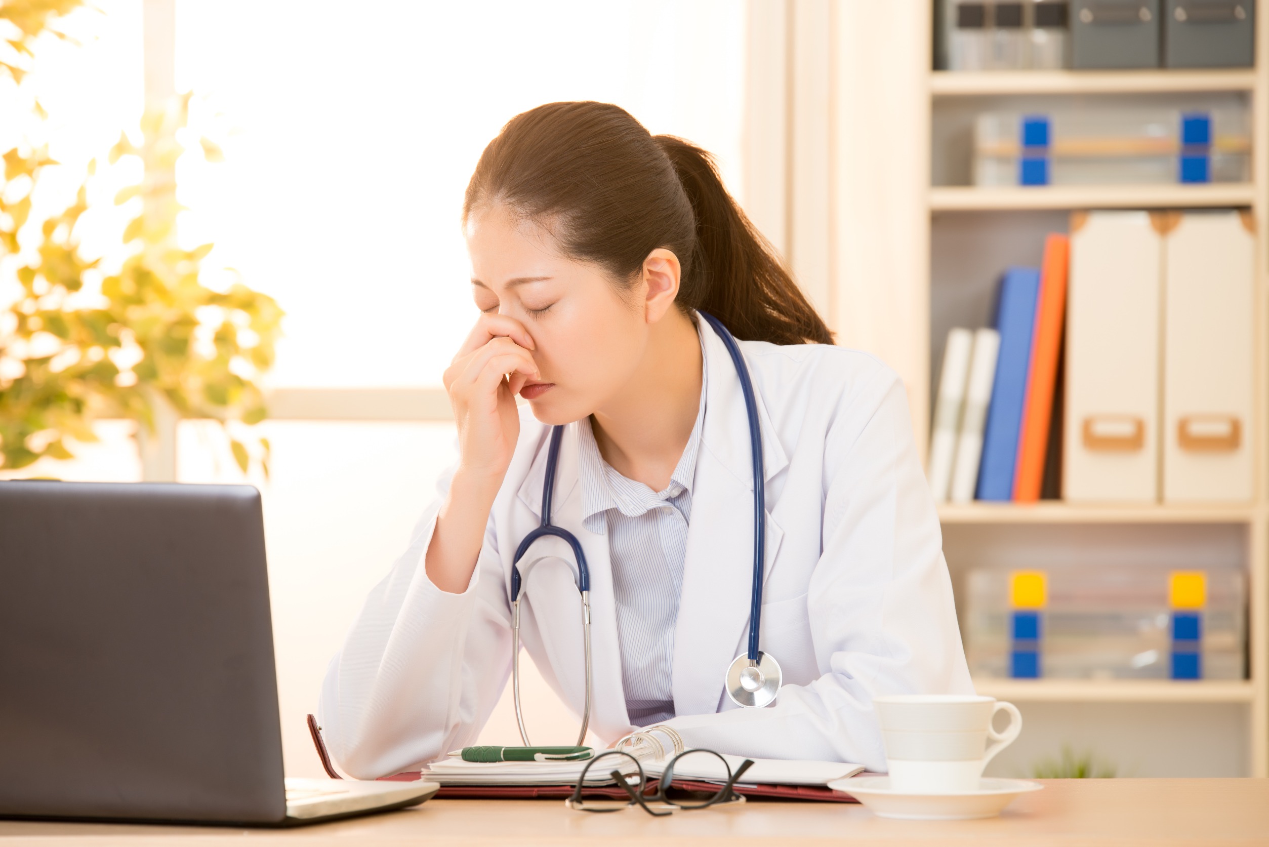 How to fight fatigue while attending medical school quomi